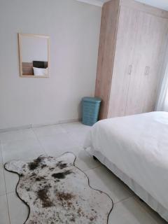 Reutlwane Gardens Apartments - Secunda - 6