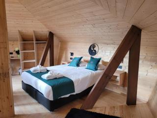 Utopia Village - Art & Nature Lodges - 7