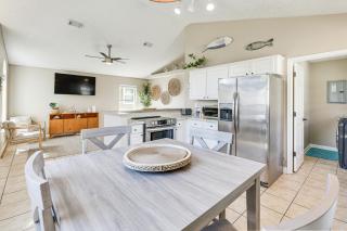 Charming PCB Home about 1 Mi to Beach Access! - Panama City Beach - 3