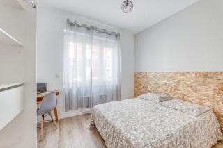 Villa Spacieuse 6 ch/12 personnes/ 6 SDB WC privée - Valenciennes - 2