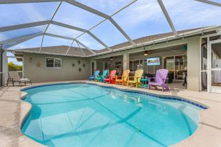Lush Privacy, Large Outdoor Living Space, Heated Pool,& Pet-friendly - Villa Veronica- Roelens - Cape Coral - 9