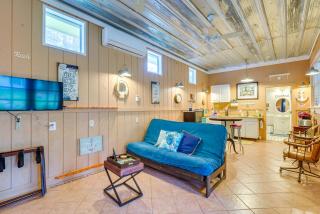 Inglis Studio Home with Covered Patio and Grill! - Yankeetown - 6