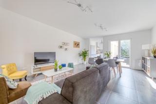 Villa Spacieuse 6 ch/12 personnes/ 6 SDB WC privée - Valenciennes - 3