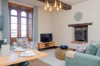 Watermouth Castle, West Tower Apartment - Ilfracombe - 9