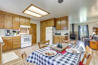 Convenient Santa Rosa Home with Patio, 1 Mi to Town! - Santa Rosa - 0
