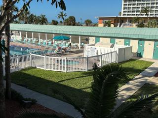 Treasure Island Beach Club 727-360-7096 - 5