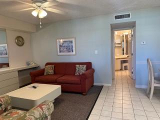 Treasure Island Beach Club 727-360-7096 - 2