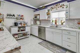 Waterfront Slidell Home with Patio 3 Mi to Beach! - 3