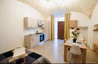 Urban Flat Garibaldi - TimeSRL Apartments - Bari - 1