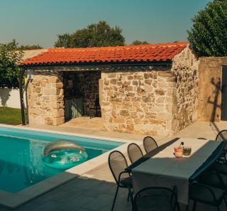 GRANDMA´S HOUSE - 6