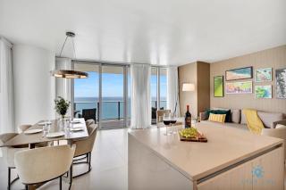Insane Ocean View Balcony- Beachfront Resort - Pools - Hollywood - 1