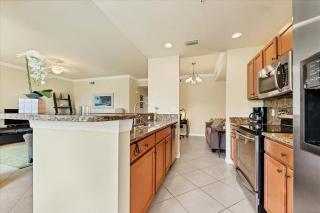 Caddy's Corner! Golf Course Views! Located in River Strand Golf & Country Club - Bradenton - 5