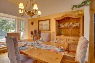 Red Bluff Inn and Retreat with Entire Ranch on Lake! - Leedey - 4