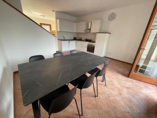 Twentyone Holiday Home - 0