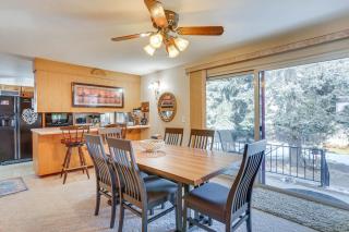 On-Site Lake Home with Large Yard in Denver! - Denver - 3