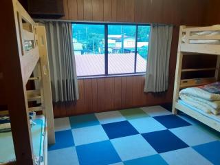 白神山地の麓でヤギのいるゲストハウス　あわじ商店 - 5