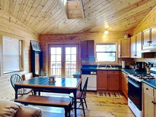 Peek-a-Boo Cabin - 3