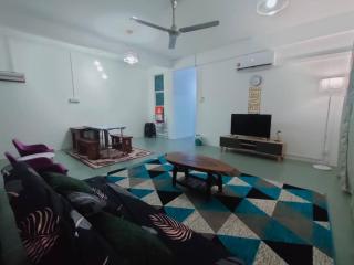 D'Aqiela Gayang Homestay - 2