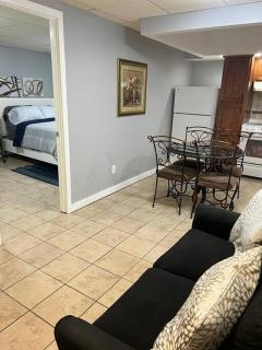 305-B. Studio - Tremont - 5