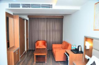 Hotel Eyrie Nest Bangalore - Bangalore - 4
