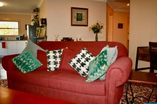 Serena Cottages Beechworth - Your Country Getaway - 1 - Beechworth - 3