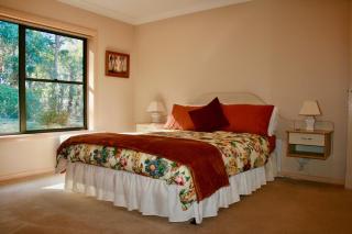 Serena Cottages Beechworth - Your Country Getaway - 1 - Beechworth - 7
