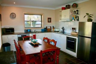 Serena Cottages Beechworth - Your Country Getaway - 1 - Beechworth - 4