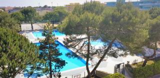 Vacation by the pool in our cozy flat - Bibione - 0
