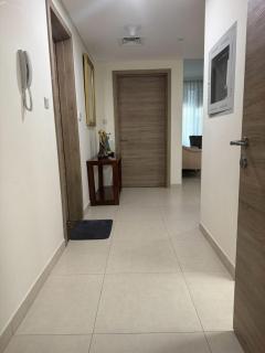 315 Furnished one bedroom apartment with balcony available for short term stay - Dubai - 4