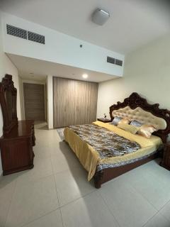 315 Furnished one bedroom apartment with balcony available for short term stay - Dubai - 1