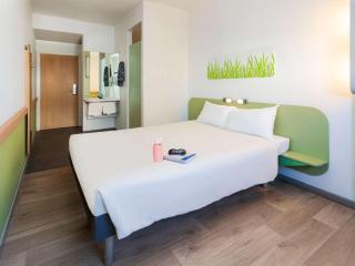 Ibis Budget Madrid Vallecas - Madrid - 0