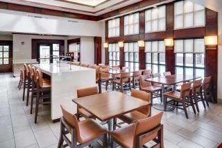 Hyatt House Boston Waltham - Waltham - 1