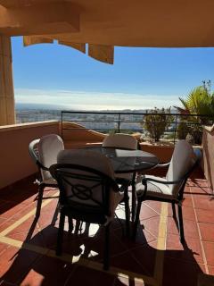 Magna Marbella 2 Bed apt with speacular sea views - Marbella - 9