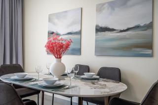 Spacious apartment with Maid room in Dubai Marina I Marina Arcade - Dubai - 1