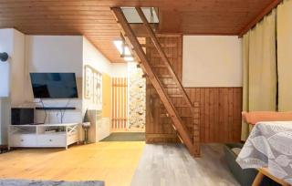 Ferienhaus In Ruhiger Lage - - 4