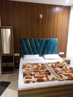 Hotel Imperial - Rāmpur - 8