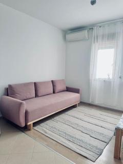 Bright new apartment 10min beach - Bečići - 1