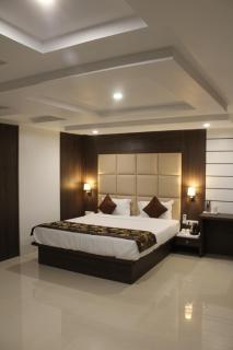 Hotel Royal Heritage Guwahati - 0