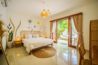 Shortcut Breeze Guest House - Canggu - 0