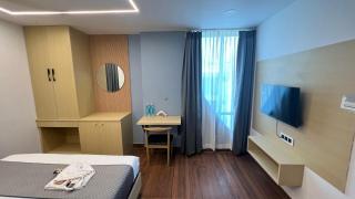 Wild Wings Premium Hotel - Haiderabad - 6