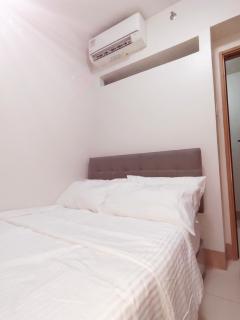 Condo near Mall of Asia - Manila - 0