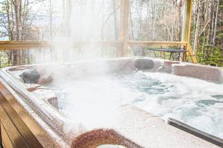 Helen's Hideaway-Wooded seclusion 1 mile to Deep Creek Smoky Mtn Park - Bryson City - 9