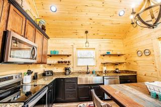 Helen's Hideaway-Wooded seclusion 1 mile to Deep Creek Smoky Mtn Park - Bryson City - 4