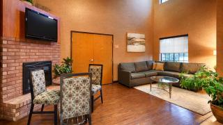Best Western Plus Hill Country Suites - San Antonio - 6