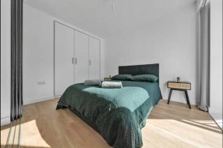 Colindale NW9 1BED TV/WIFI - Colindale - 9