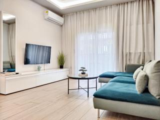 City Center Apartment with a Modern Breeze - Tessalónica - 9