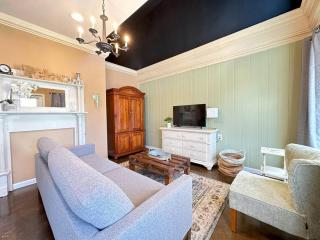 Haven at Hazel~Downtown Loft - Demorest - 7