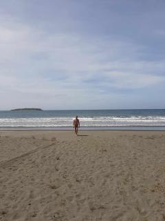 Crossroads Beach House - Sablayan - 5