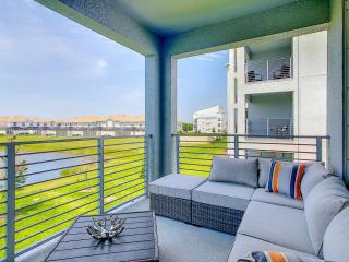 Comfy Lakeview 3BR with 2 Clubhouses & Waterpark - Kissimmee - 6