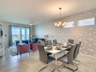 Comfy Lakeview 3BR with 2 Clubhouses & Waterpark - Kissimmee - 8